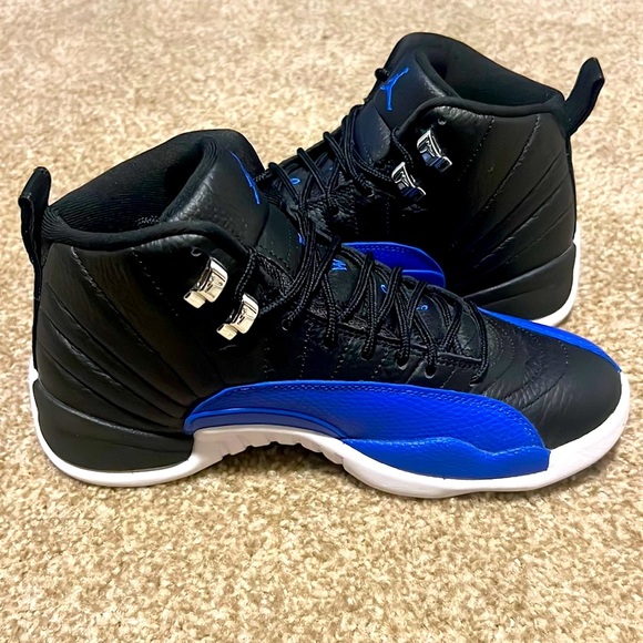 Retro 12 "Hyper Royal" - Picture 3 of 4